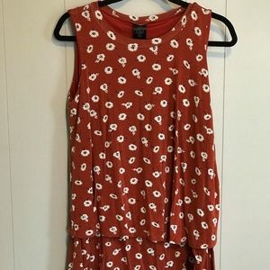 Agnes & Dora Sleeveless Tiered Tunic Large